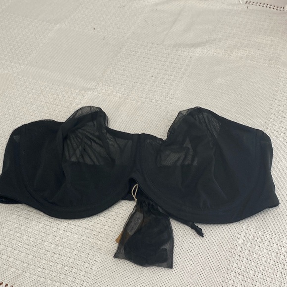 SKIMS Other - Skims Onyx see through Bra/with straps size 44D